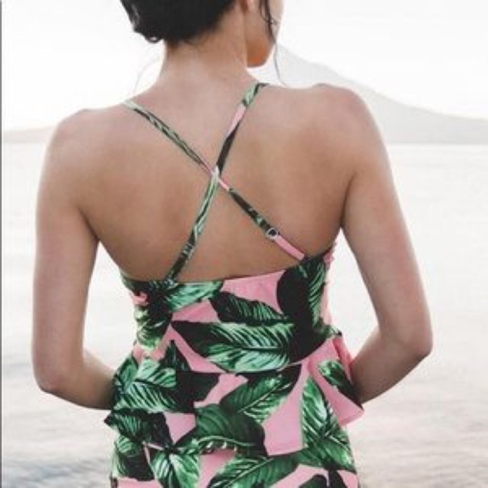 ALBION FIT Izabal Peplum Tankini Top - Picture 3 of 10
